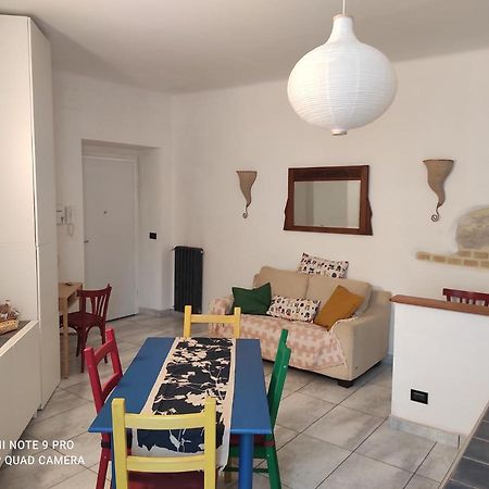 Giravolta Apartment Сулмона Екстериор снимка