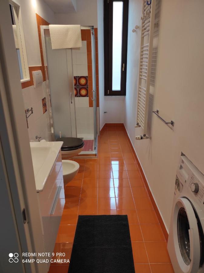 Giravolta Apartment Сулмона Екстериор снимка